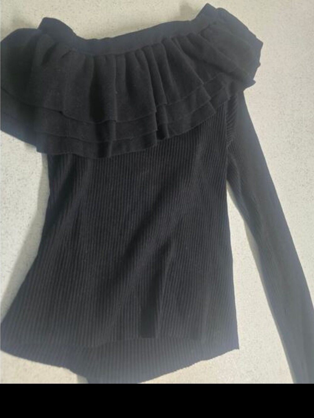 Sofia by Sofia Vergara One Shoulder Sweater Large NWT Black Ribbed Ruffle Knit